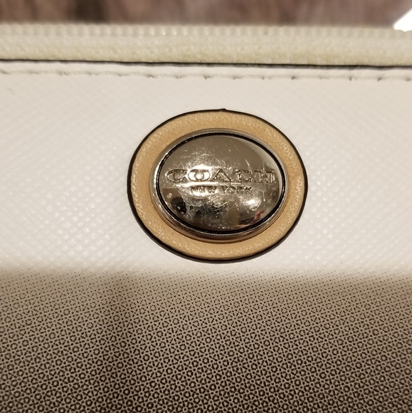 COACH Peyton Charcoal Ombre Wallet - Picture 5 of 9